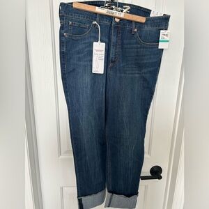 New with tags cuffed Seven jeans